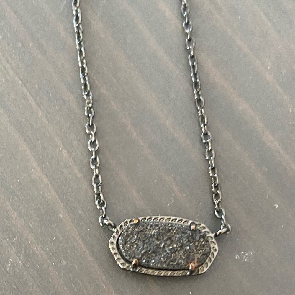 Elisa Pendant Necklace In Black Drusy